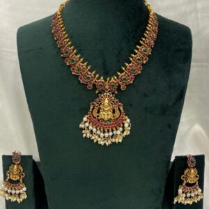 NECKLECE