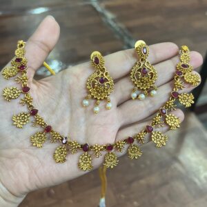 NECKLECE