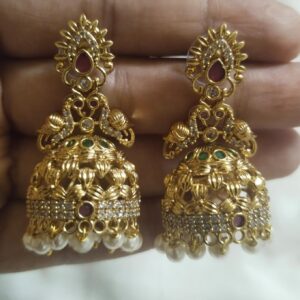 STONE EARRINGS