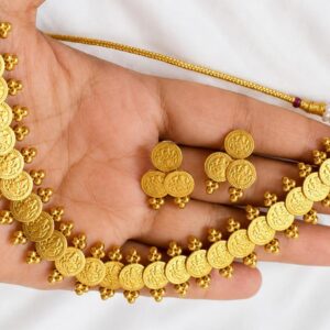 COIN NECKLECE